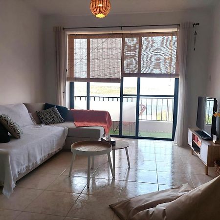 Seaside Serenity - A Lovely Apartment With Views Mellieħa Exteriör bild