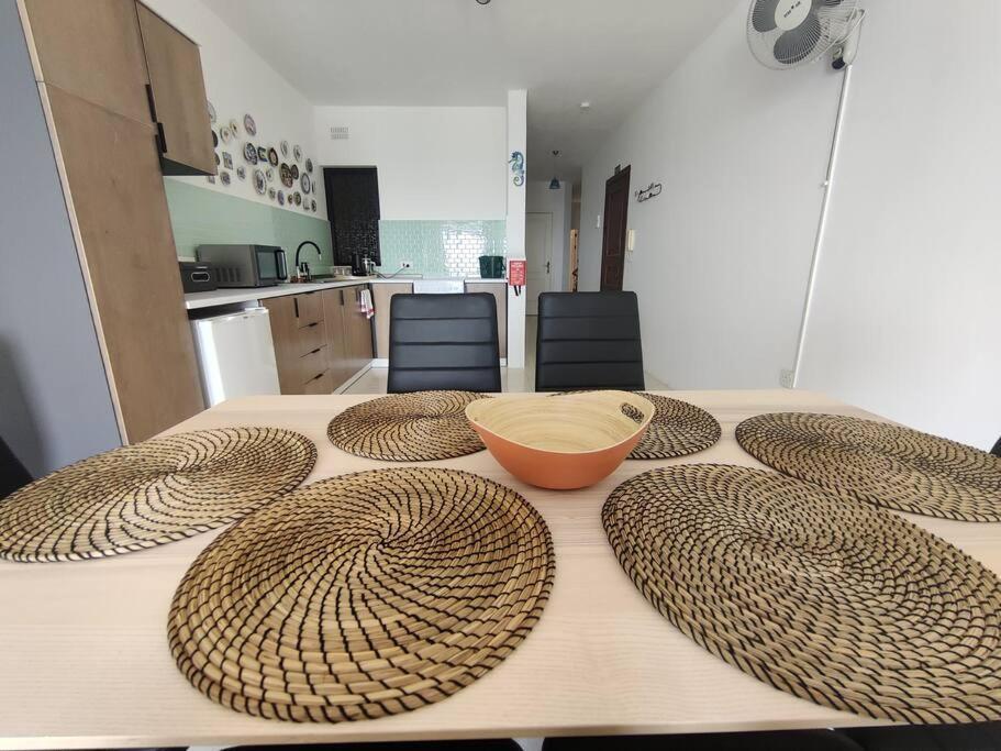 Seaside Serenity - A Lovely Apartment With Views Mellieħa Exteriör bild